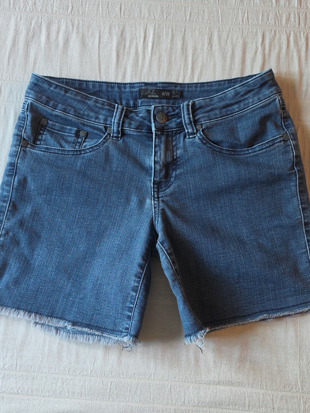 prAna Mid-Rise Cutoff Look Stretch Denim Shorts Women's Size 25